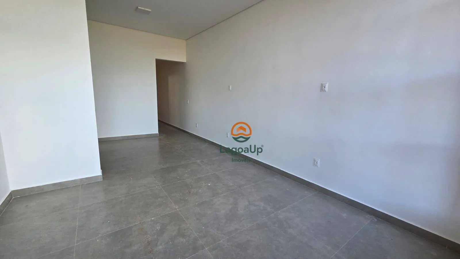 Imagem Casa com 3 dormitórios à venda, 104 m² por R$ 990.000,00 - Amadeus - Lagoa Santa/MG
