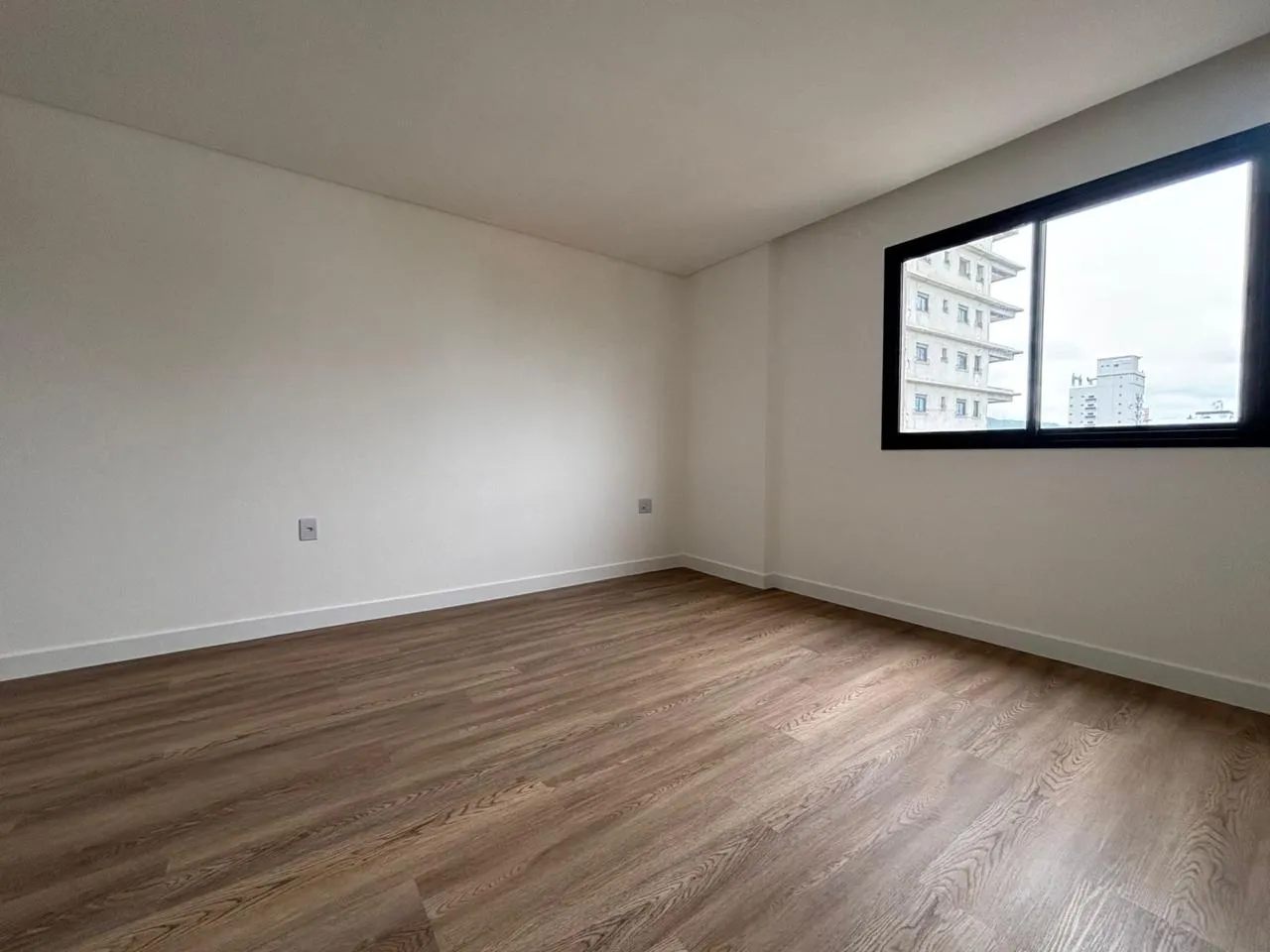 Imagem Apartamento com vista para o mar à venda com 144.65m2 por R$ 2.200.000,00