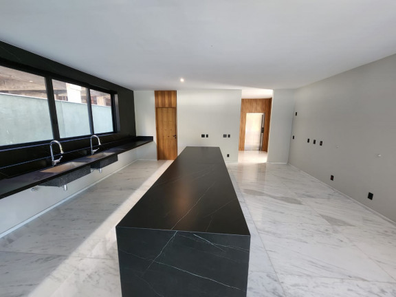 Imagem Casa com 5 Quartos à Venda, 1.600 m² em Barra da Tijuca - Rio de Janeiro