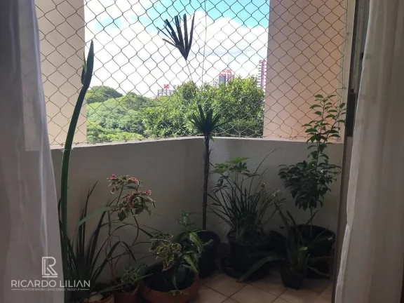Imagem Amplo Apartamento de 3 Dormitórios com Sacada e Vagas Cobertas - Edifício Guarani, Vila Guarani - Jabaquara