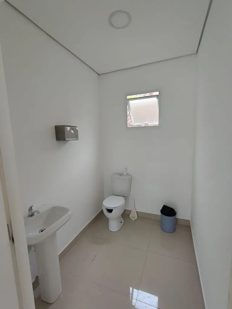 Imagem Loja Comercial de Alto Padrão para Locação em São Caetano do Sul - Bairro Santa Maria - 169m² - 4 Banheiros - 6 Vagas de Garagem