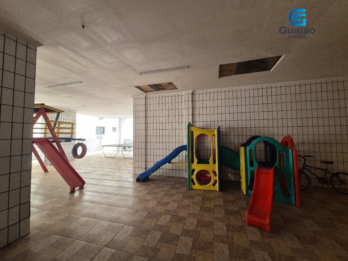 Imagem VENDO LINDO APARTAMENTO 2 DORMITÓRIOS, SUITE E GARAGEM FECHADA NA PONTA DA PRAIA EM SANTOS