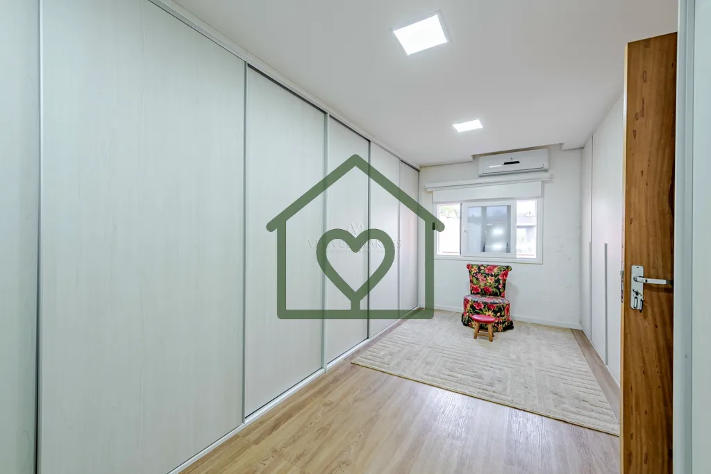 Imagem Casa à venda com exclusividade por Vera Bernardes, localizada no coração da Vila Assunção. Imó...