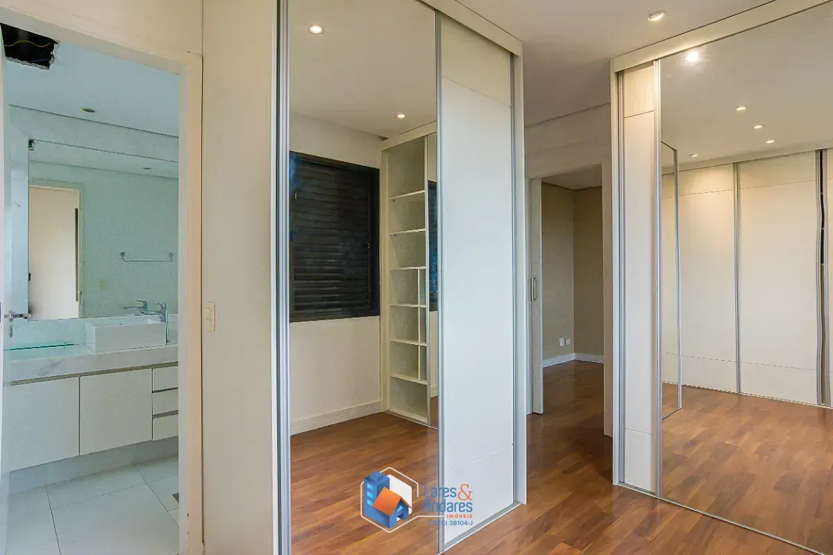 Imagem Cobertura para venda em Vila Suzana com 3 quartos, sendo 3 suítes, 283m²