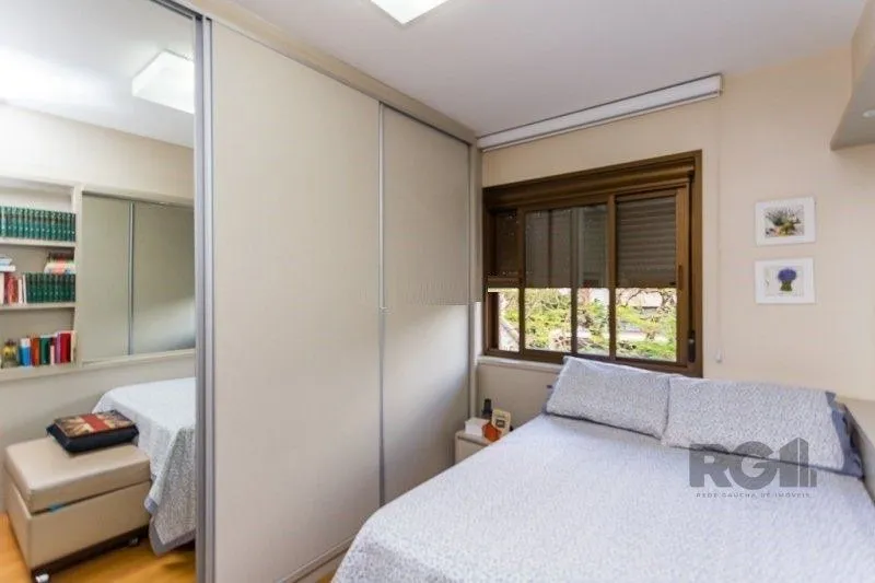 Imagem Apartamento 3 dormitórios, 1 suíte, 2 vagas - 74,91m² no Bairro Petrópolis