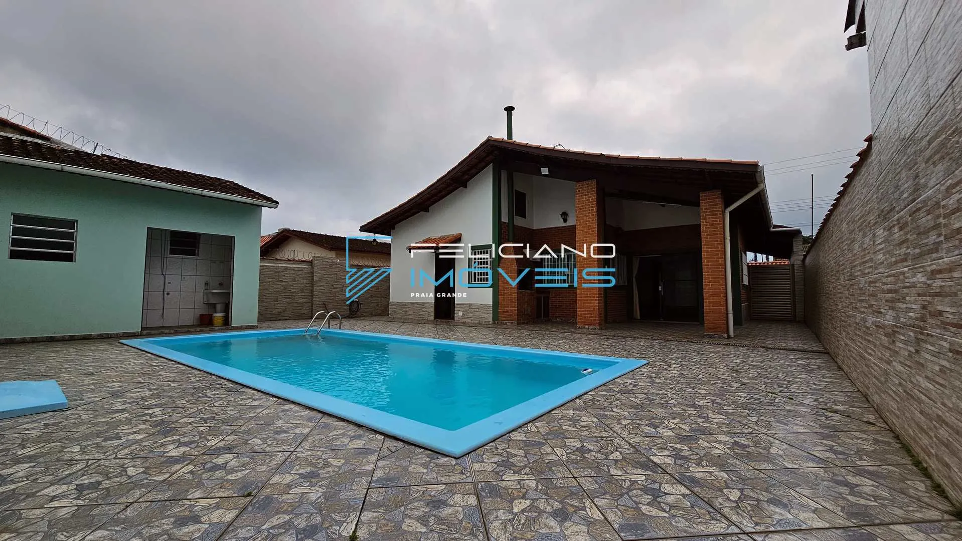 Foto do imóvel Casa com 5 quartos, Flórida, Praia Grande - R$ 1.2 mi, Cod: 4860 em Rua dos Crisântemos