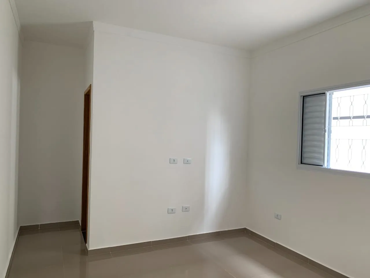 Imagem Casa à venda 2 Quartos, 1 Suite, 2 Vagas, 125M², Residencial Estoril, Taubaté - SP