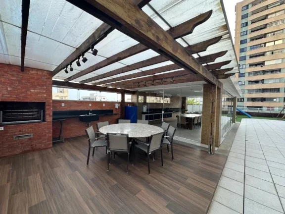 Imagem A 5ª Avenida Imóveis selecionou este apartamento de 2/4, suite, 02 varandas, vista mar, super bem localizado na Pituba: 81,23m2 por R$750.000,00