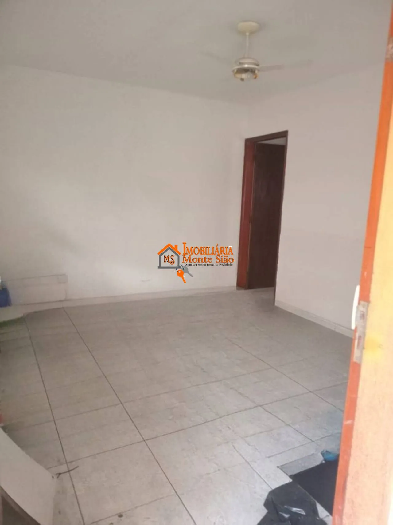 Imagem Casa com 2 dormitórios à venda, 200 m² por R$ 1.000.000,00 - Picanco - Guarulhos/SP