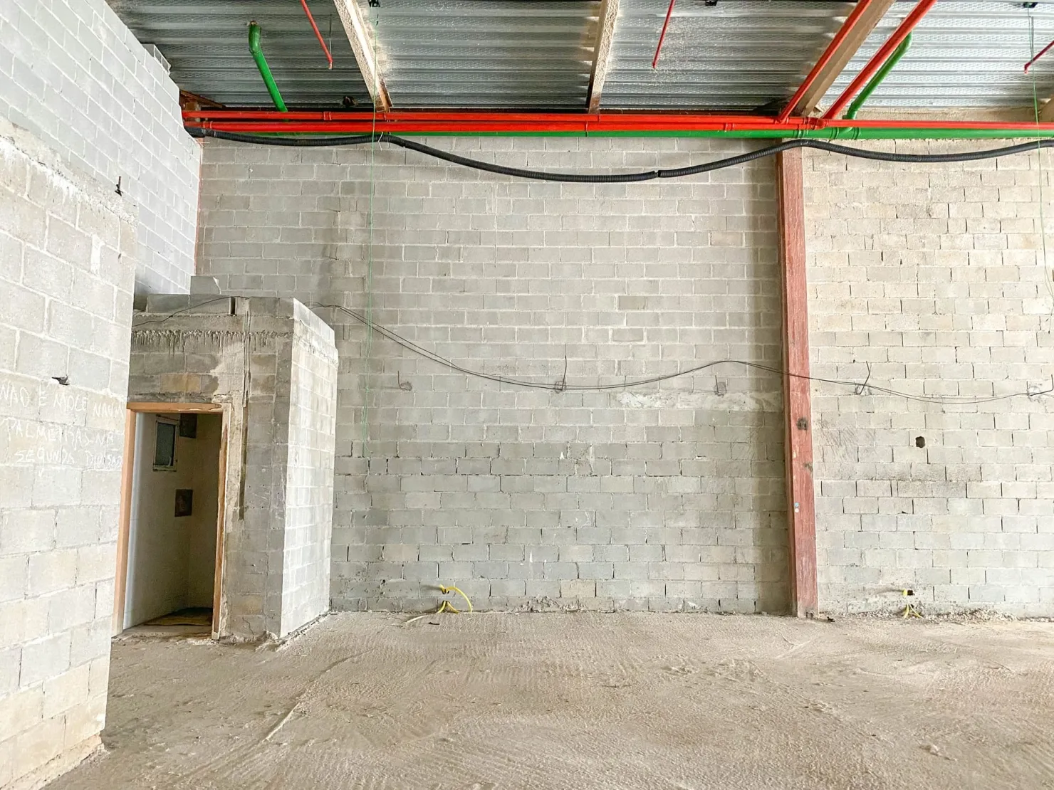 Imagem Comercial para Locação 4 Vagas, 293M², Centro, Pindamonhangaba - SP