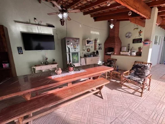 Imagem Sobrado com 3 dormitórios à venda, 213 m por R$ 1.350.000,00 - Condomínio Vila dos Inglezes - Sorocaba/SP