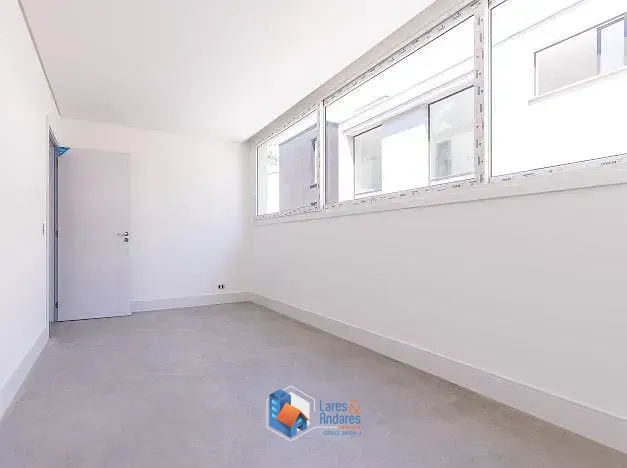 Imagem Casa em condomínio para venda em Jardim Cordeiro com 4 quartos, sendo 4 suítes, 686m²