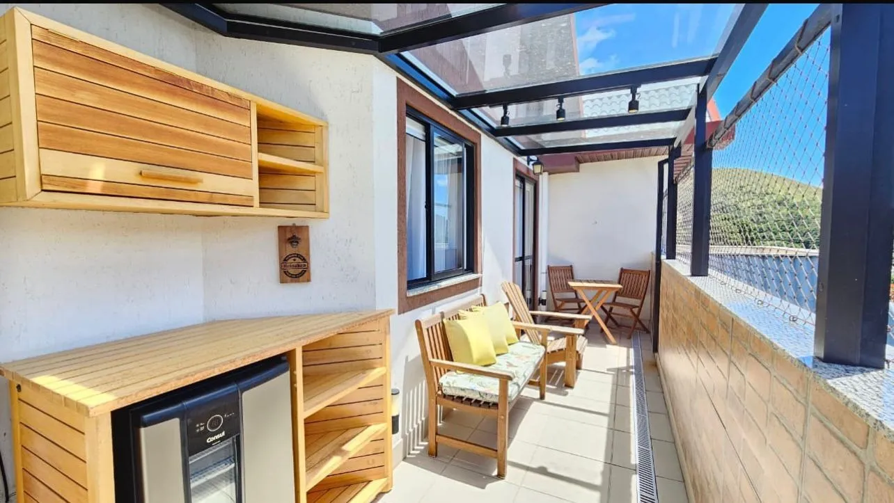 Imagem Apartamento para Venda em Petrópolis / RJ no bairro Itaipava