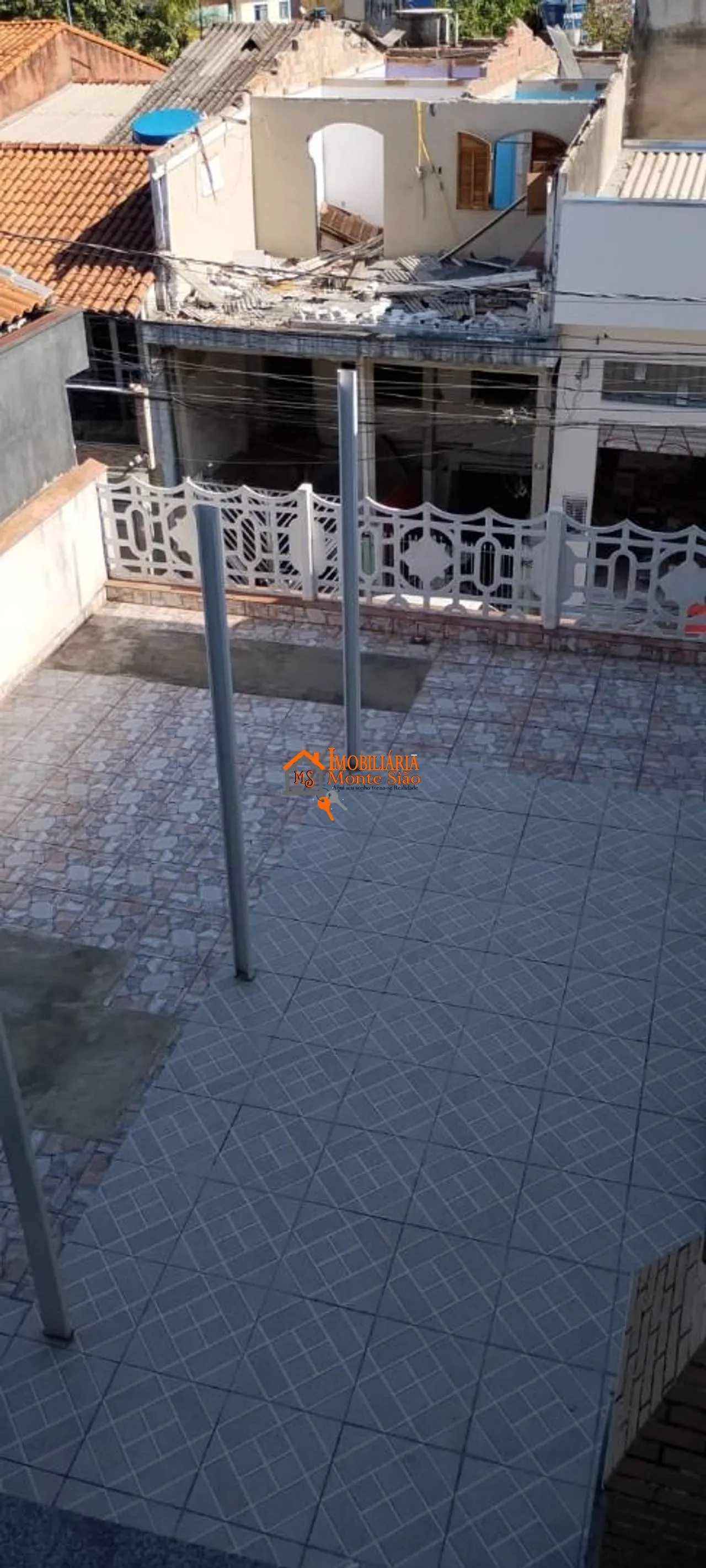 Imagem Sobrado com 3 dormitórios à venda, 300 m² por R$ 830.000,00 - Jardim Moreira - Guarulhos/SP