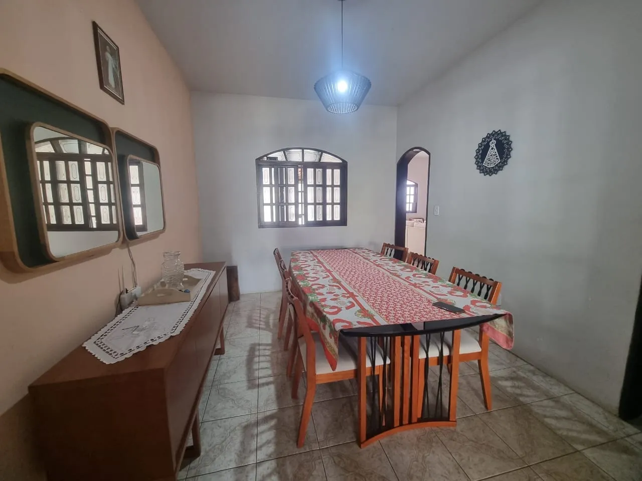 Imagem Casa à venda 5 Quartos, 1 Suite, 4 Vagas, 300M², Vila Santa Rita, Guaratinguetá - SP