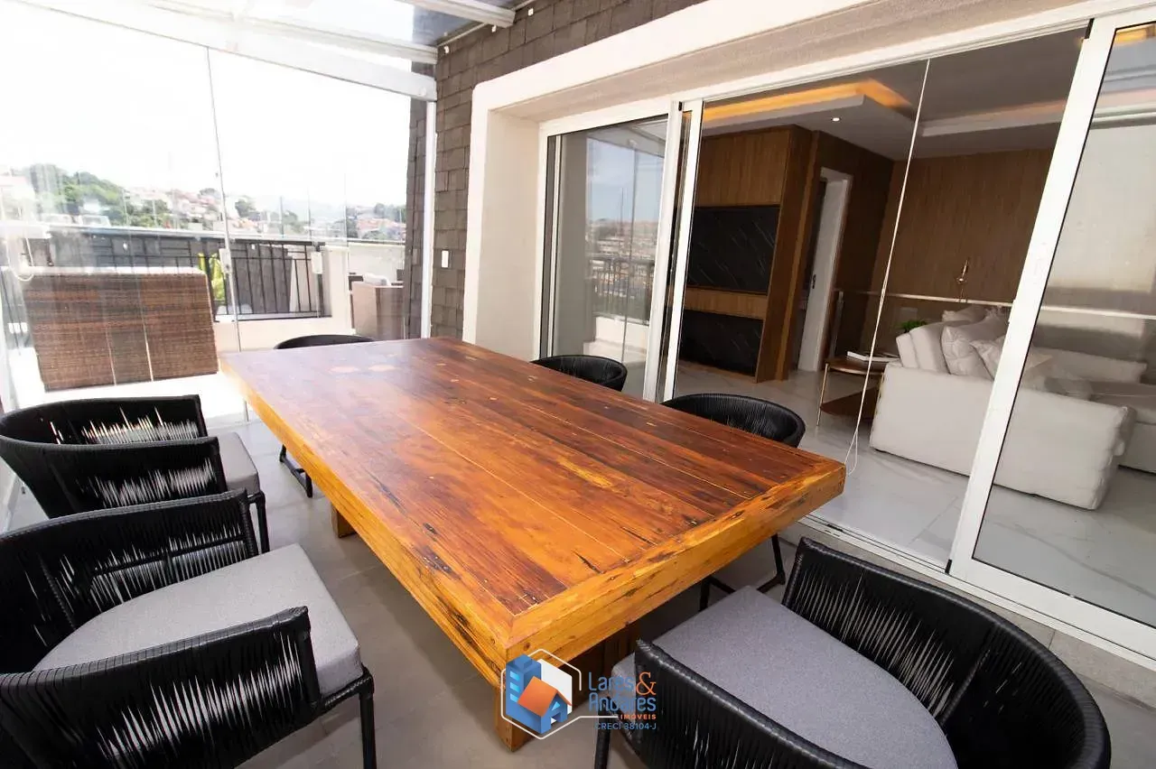 Imagem COBERTURA DUPLEX DE ALTO PADRÃO COM 350 M² - TOTALMENTE MOBILIADA, 3 SUÍTES, PISCINA PRIVATIVA, 4 VGS E LAZER COMPLETO - SANTANA - SP.