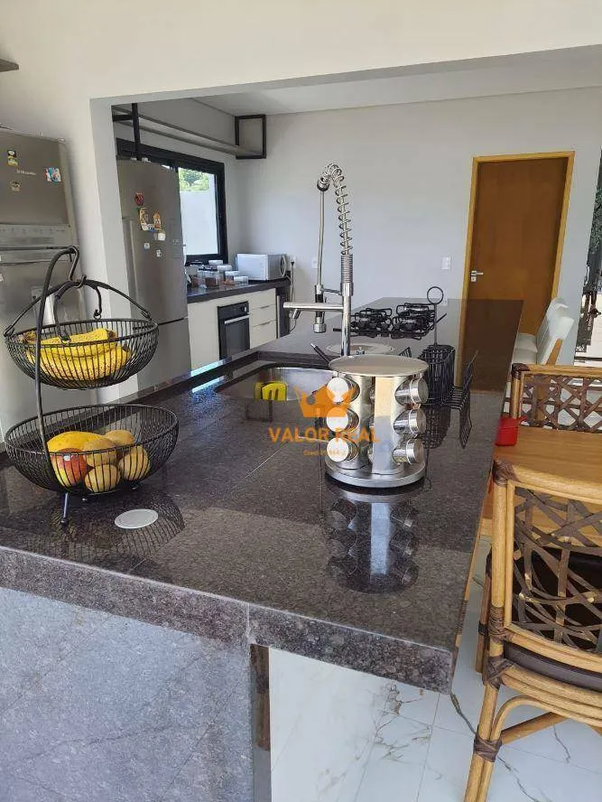 Imagem O aconchego do lar em um imóvel de alto padrão. Condomínio fechado Terras de Jundiaí, Sobrado 380 m2 R$ 2.250 mil