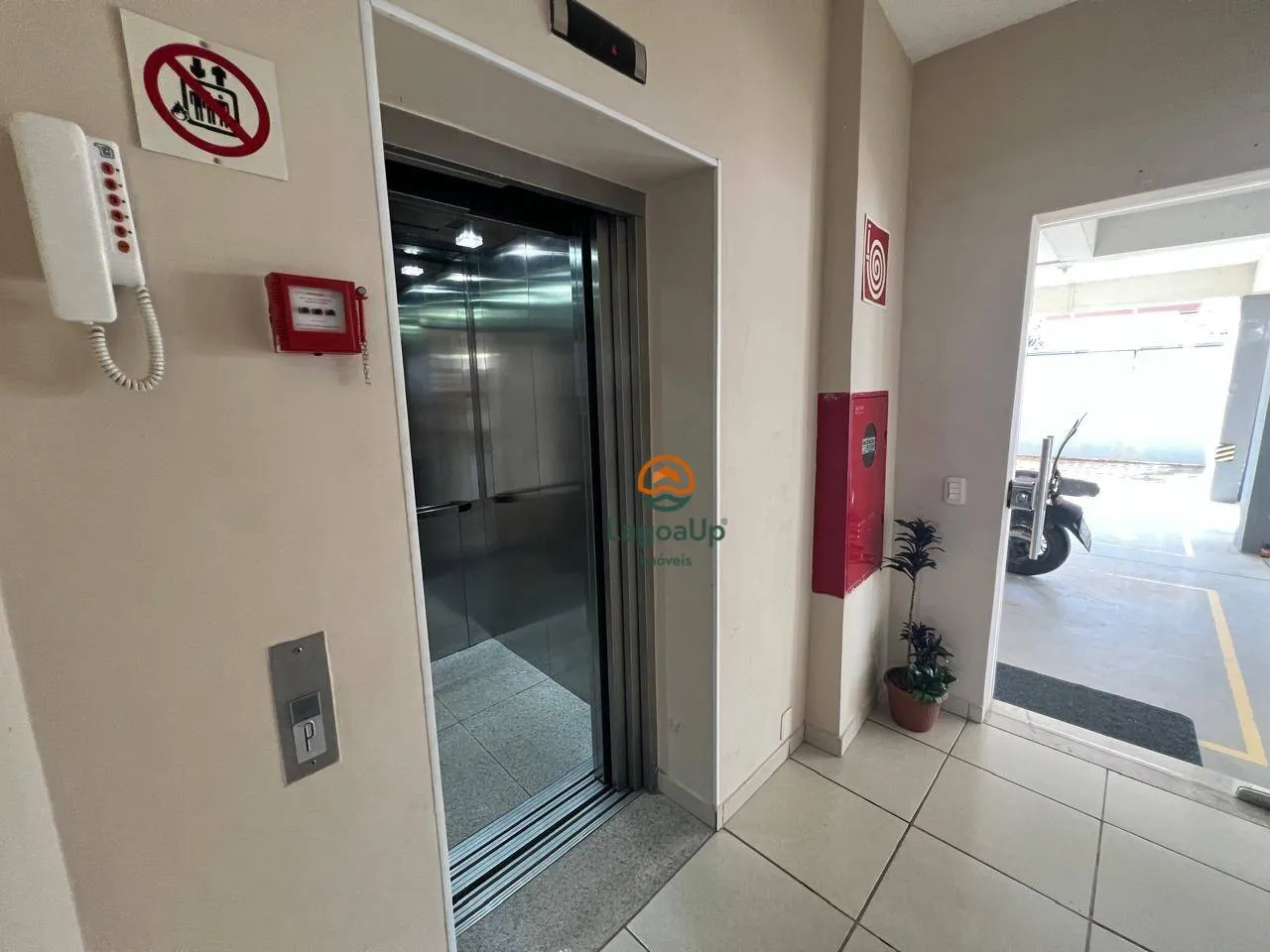 Imagem Apartamento com 2 dormitórios à venda, 77 m² por R$ 300.000,00 - Jardim Imperial - Lagoa Santa/MG