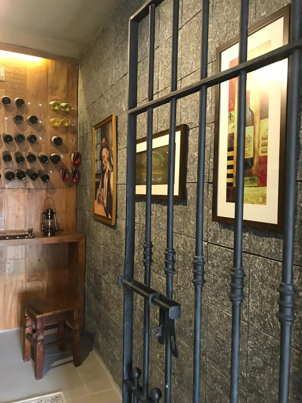 Imagem CASA À VENDA NO CONDOMÍNIO FECHADO MORADA DOS PÁSSAROS, ALDEIA DA SERRA