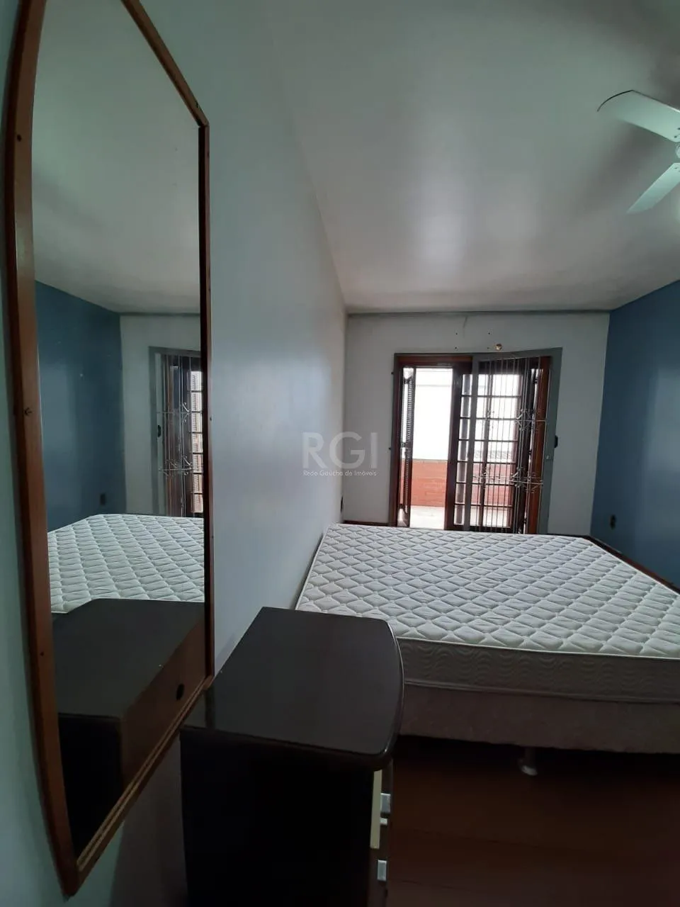 Imagem Casa para Venda - 262.02m², 3 dormitórios, sendo 1 suites, 6 vagas - Auxiliadora