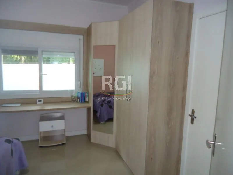 Imagem Casa Condominio para Venda - 213.05m², 4 dormitórios, sendo 2 suites, 4 vagas - Vila Nova