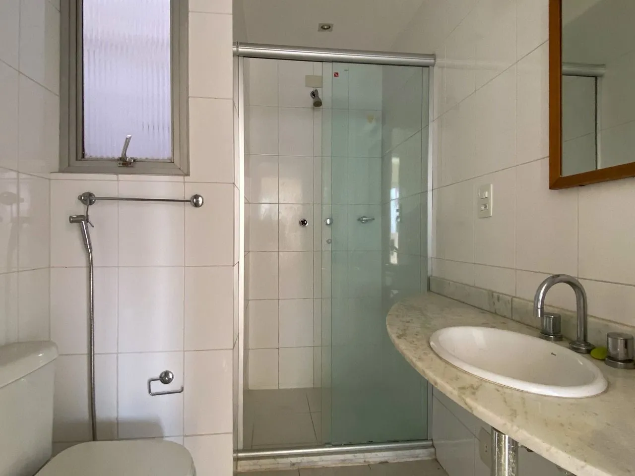 Imagem APARTAMENTO DE FRENTE, 1 DORMITÓRIO COM VAGA DE GARAGEM NA DUQUE