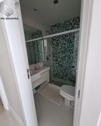 Imagem Casa de Luxo em Condomínio no Recreio dos Bandeirantes com 4 Suítes e 450m² - Rio de Janeiro-RJ