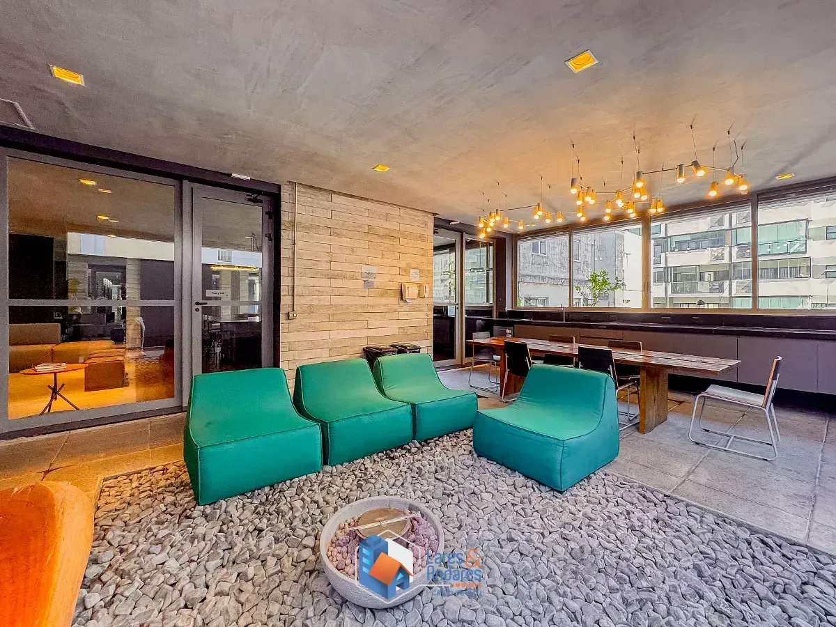 Imagem Cobertura para venda em Pinheiros com 1 quarto, sendo 1 suíte, 165m²