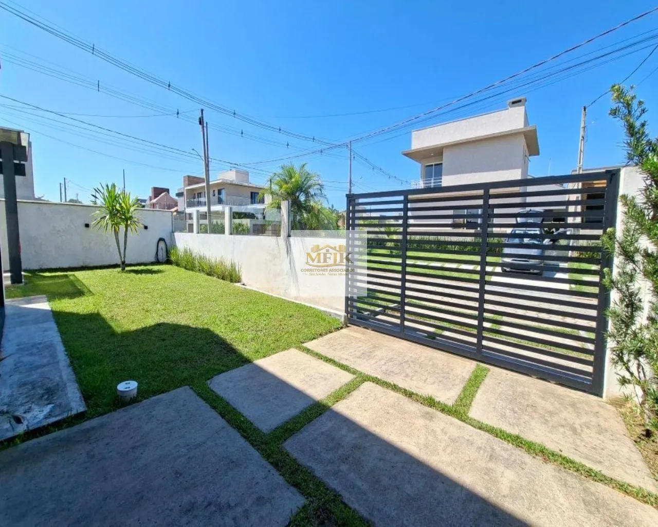 Imagem Casa com 4 quartos à venda no Atami ,SOBRADO, CASA NO LITORAL