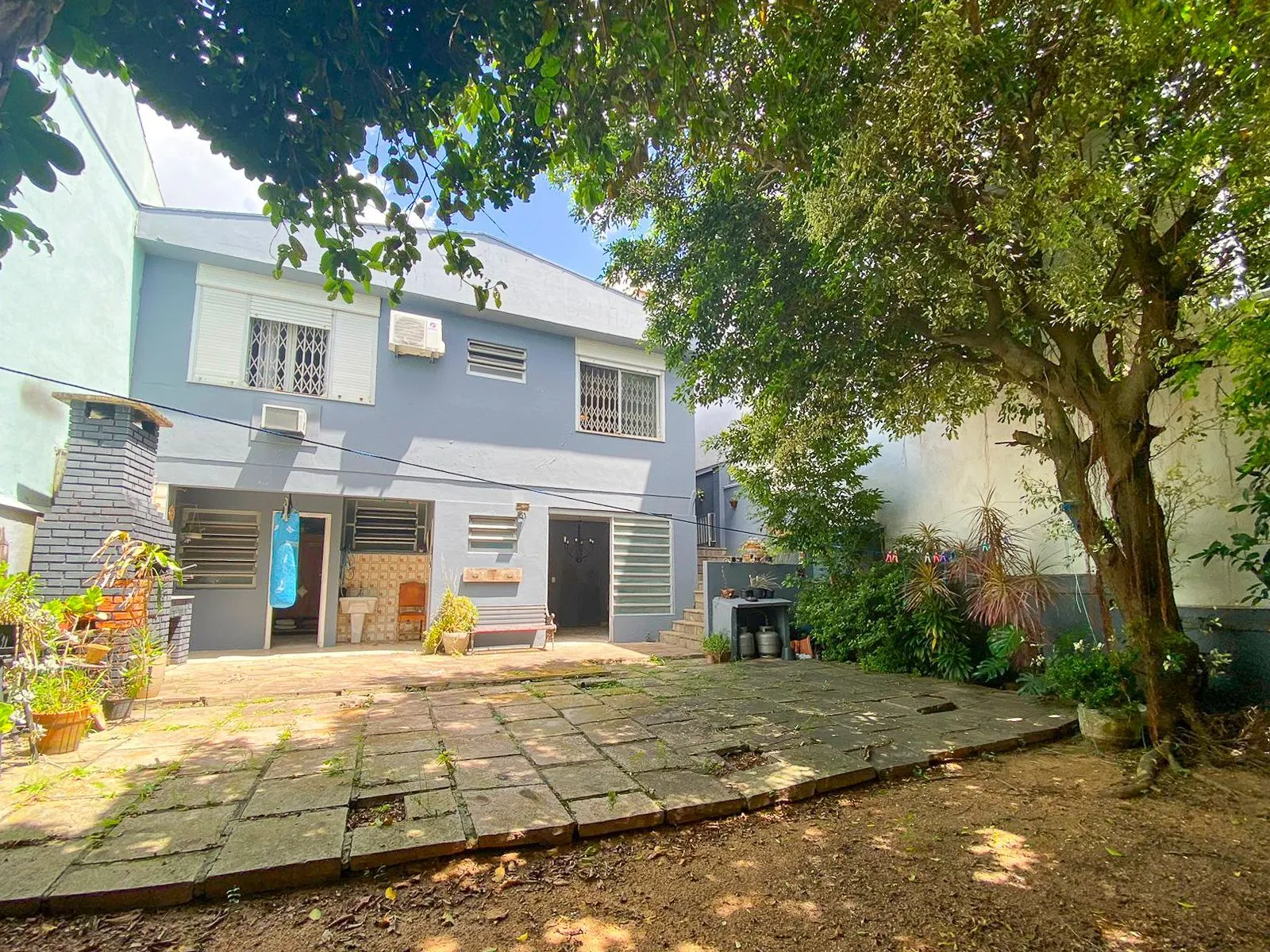 Imagem Casa / 4 Quartos / 1 Suíte / Churrasqueira / Jardim Itu Sabará / Porto Alegre / RS