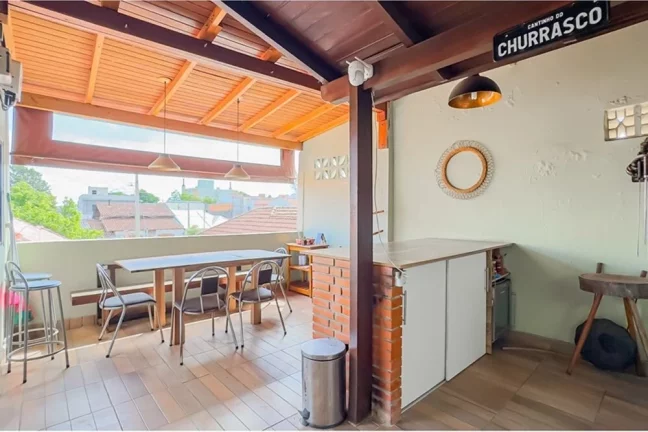 Imagem Casa para venda no bairro Santa Maria Goretti em Porto Alegre