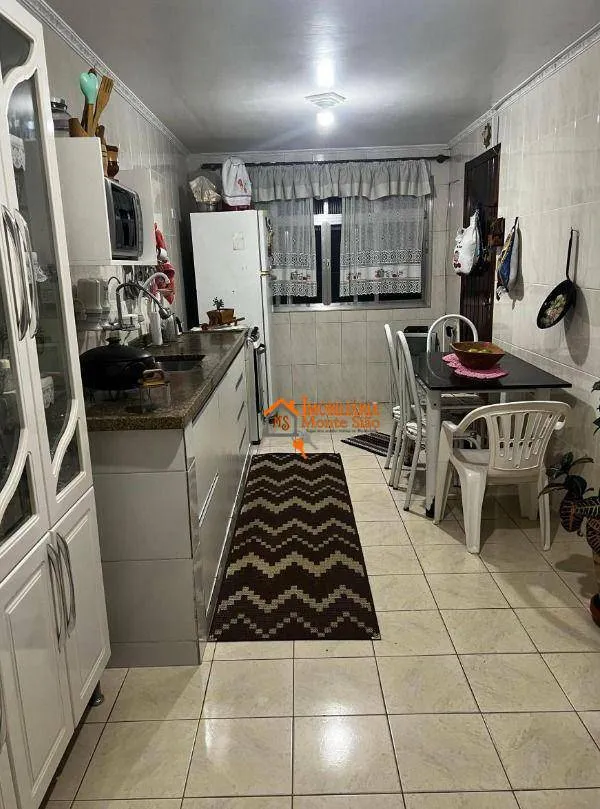 Imagem Sobrado com 4 dormitórios à venda, 250 m² por R$ 800.000,00 - Conjunto Residencial Paes de Barros - Guarulhos/SP