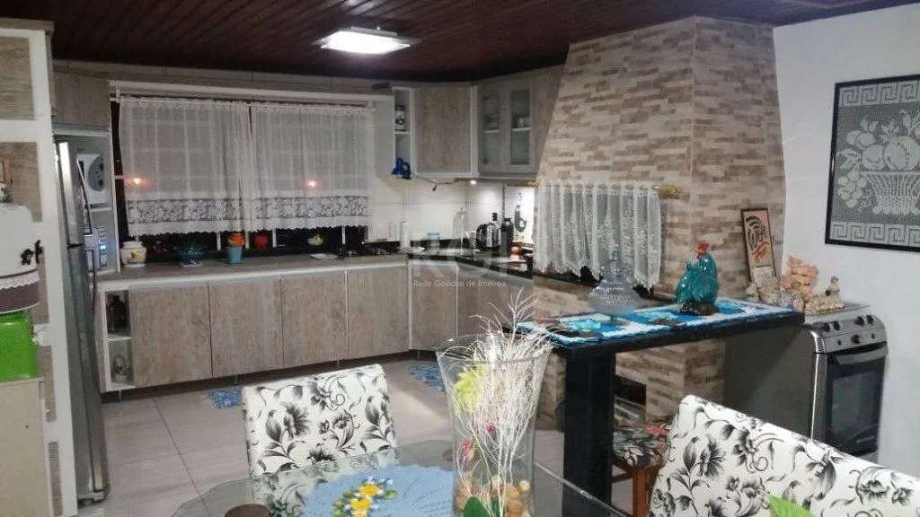 Imagem Casa para Venda - 300m², 5 dormitórios, Augusta