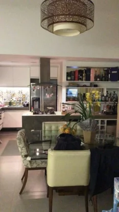 Imagem Apartamento Mobiliado Alto Padrão à venda Condomínio Soho R$ 880Mil