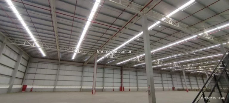 Imagem Galpão para locação em Araçariguama - SP com 3.300m² de Área Total
