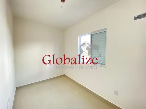Imagem Casa com 2 quartos, sendo 1 suíte, Vaga de garagem pra carro e moto por R$ 649.000,00