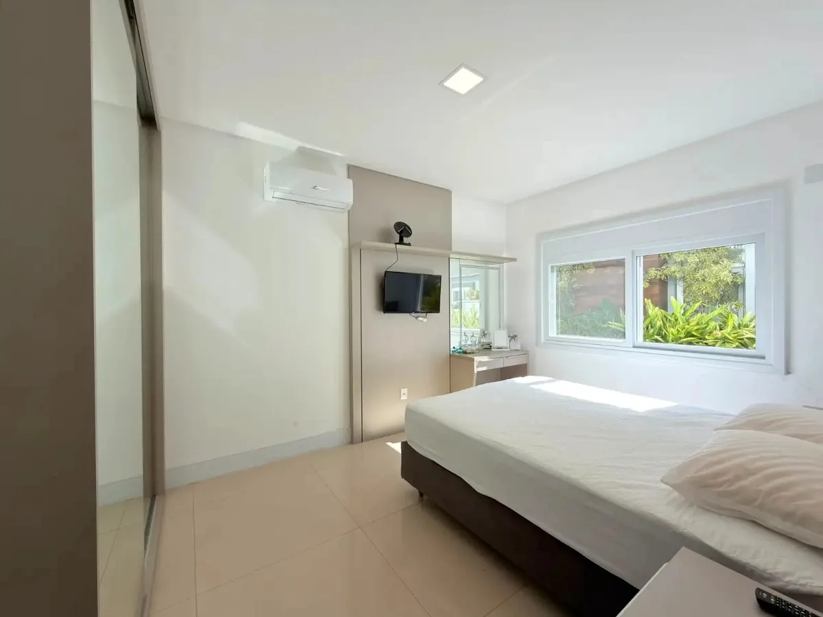 Imagem CASA EM CONDOMÍNIO À VENDA