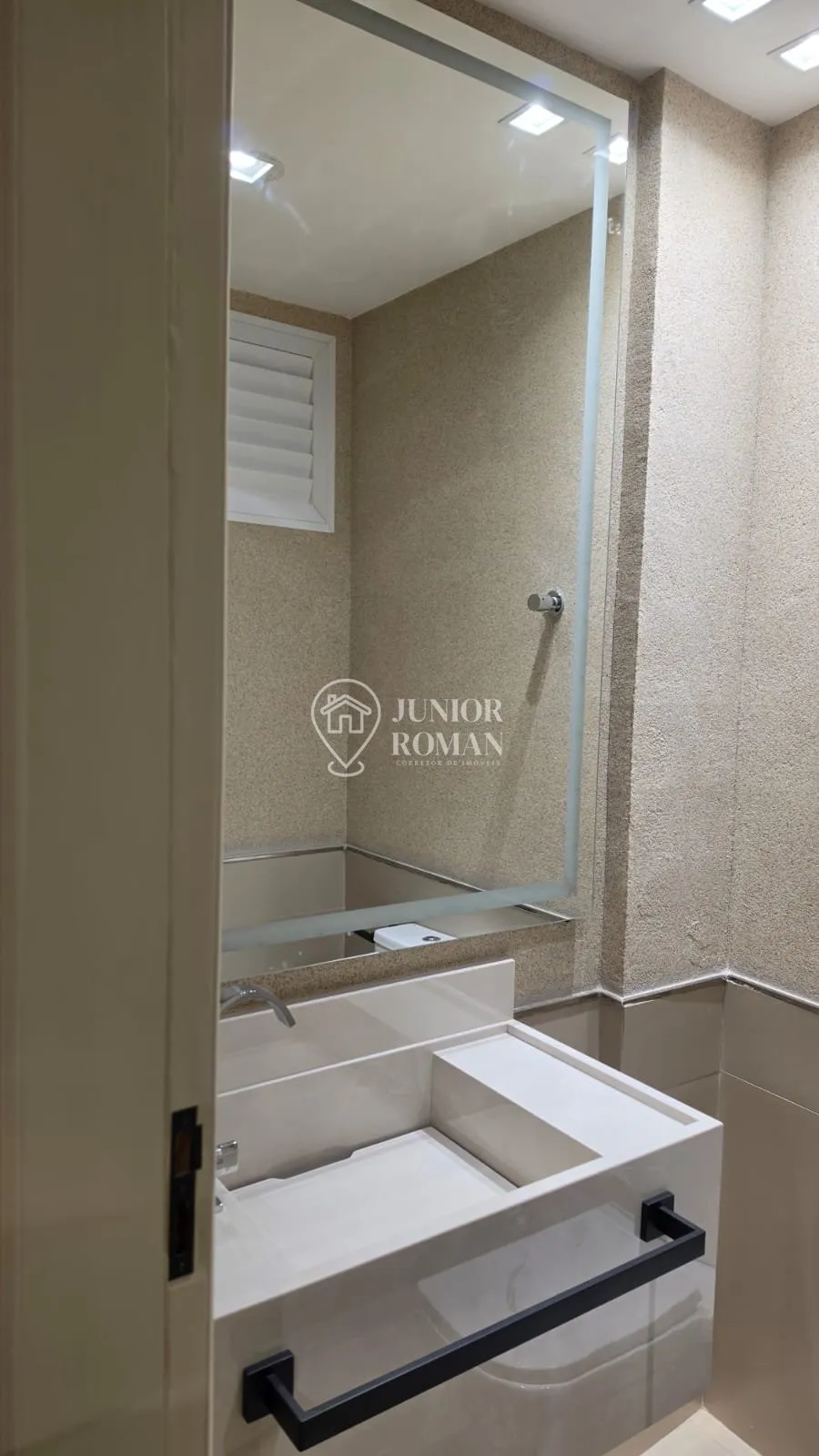 Imagem SALA COMERCIAL NO CENTRO l PRAÇA DAS CORUJAS - BARREIRAS/BA