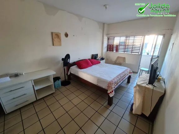 Imagem Apartamento Amplo, ventilado e bem localizado no Bairro de Fátima.