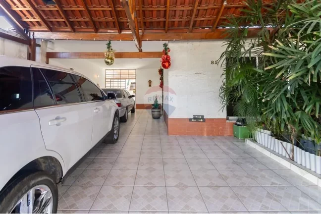 Imagem Casa Térrea a Venda 200m² 3 Dormitórios 4 Vagas Edícula maravilhosa