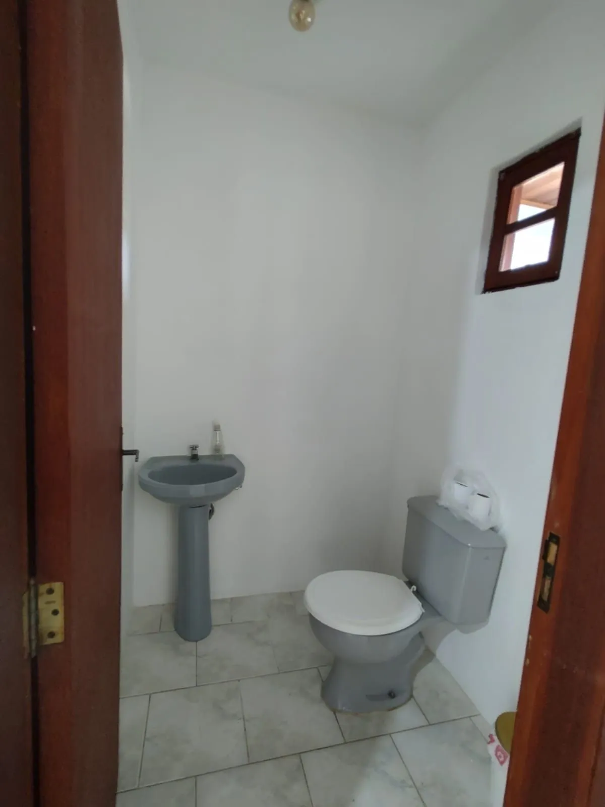 Imagem Casa com 3 dormitórios à venda no bairro, Espírito Santo, Porto Alegre