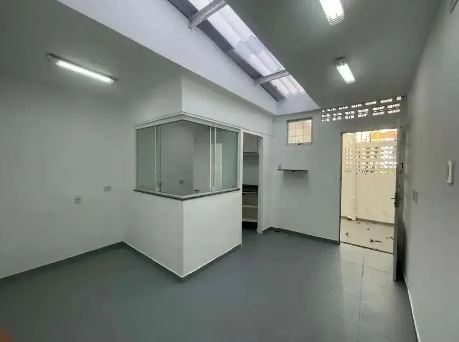 Imagem Casa para Venda em São Paulo, Perdizes, 3 dormitórios, 1 banheiro, 2 vagas