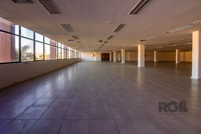 Imagem Conjunto/Sala para Locação/Aluguel - 900m², 0 dormitórios, Navegantes