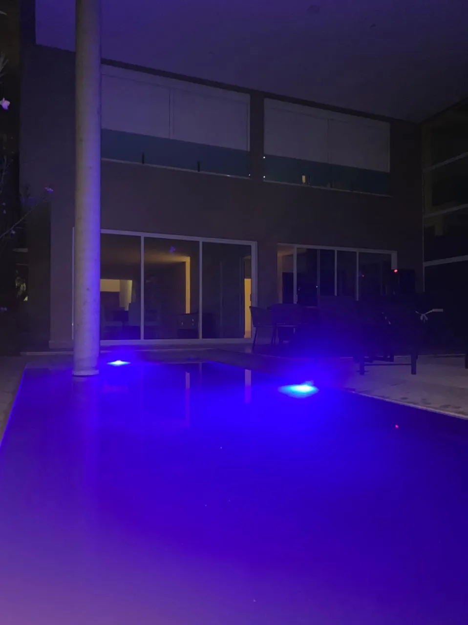 Imagem Casa em condomínio à venda no Alphaville 11 com 4 suítes.