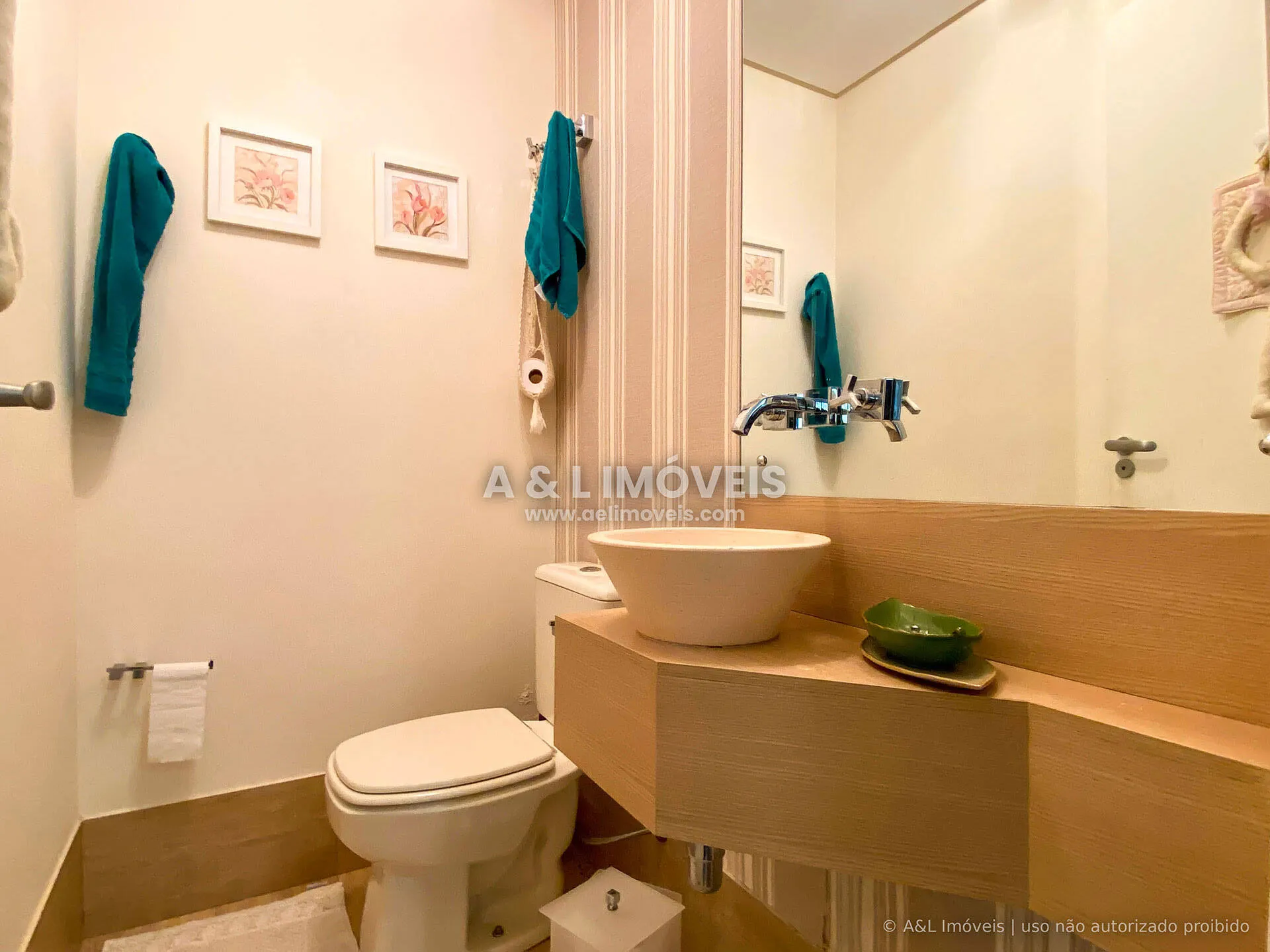 Imagem Casa em Campos do Jordão | Alto Capivari | 700 m² | 6 Suítes