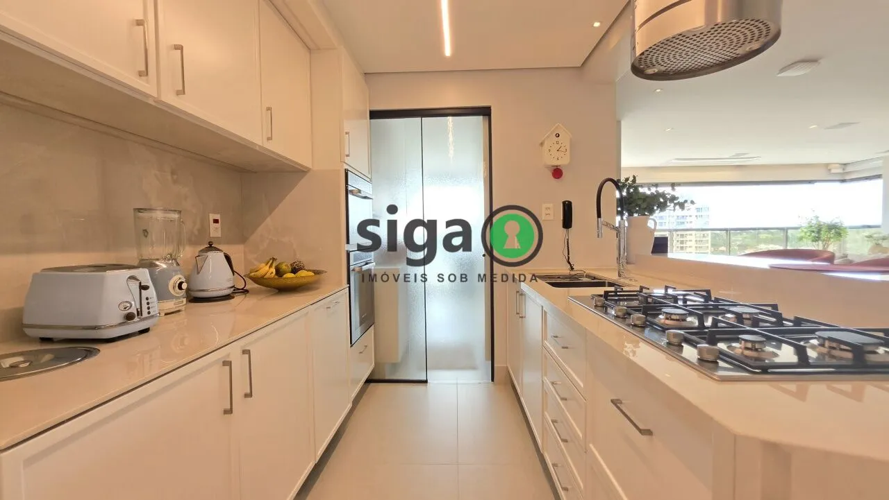 Imagem Cyrela no Brooklin | Apartamento Alto Padrão em Andar Alto com Vista Livre