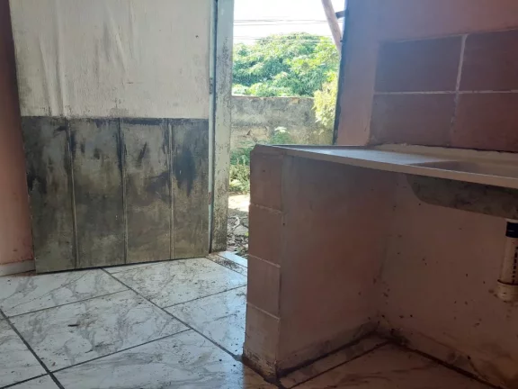 Imagem RESIDÊNCIA COM 04 CASA COM 8 QUARTOS A VENDA EM GUARAPARI