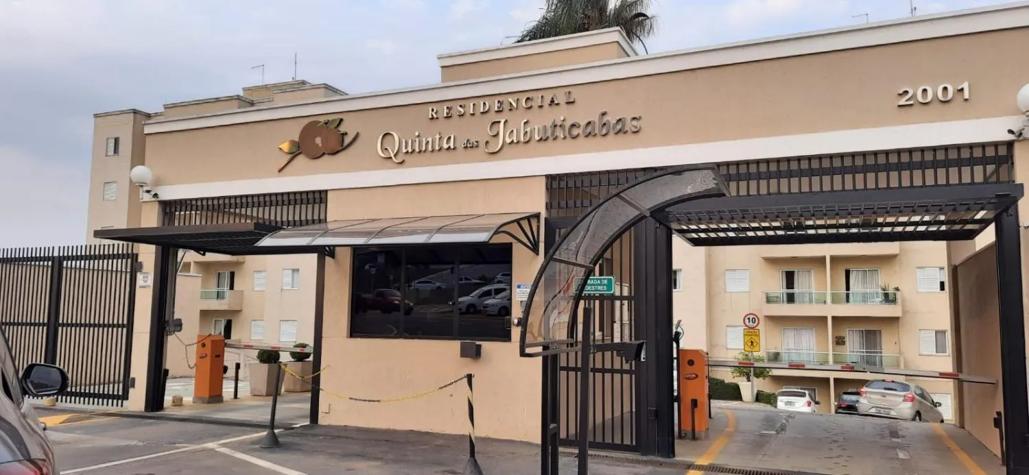 Foto do imóvel Oportunidade Imperdível: Apartamento de 84m² à Venda no Residencial Quinta das Jabuticabas em Rua Doutor Alfredo Zacharias