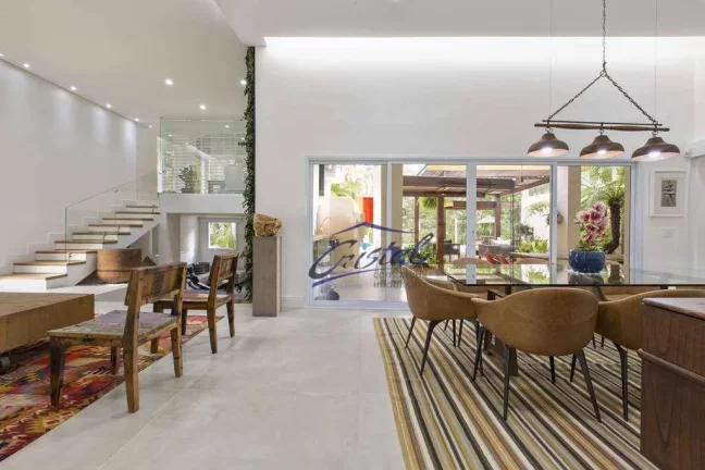 Imagem Casa com 5 dormitórios (5 suítes) à venda, 518 m² - Condomínio Jardim Mediterrâneo - Granja Viana - Cotia/SP