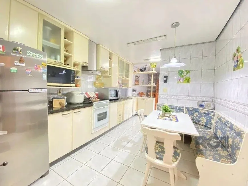 Imagem Casa de 2 dormitórios no bairro Sarandi